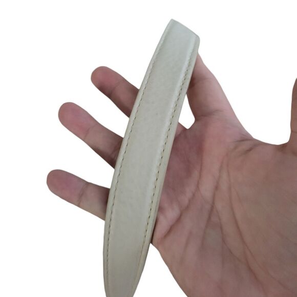 Prada Cream Leather Shoulder Bag Handbag - Picture 9 of 16